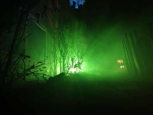 2013 Graveyard - Green Glow